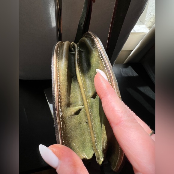 Leather vintage crossbody bag - Picture 4 of 7